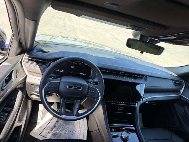 2027 Jeep Grand Cherokee Limited