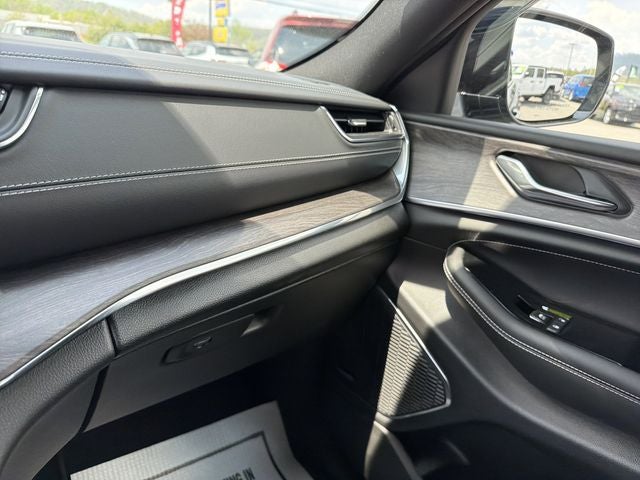 2024 Jeep Grand Cherokee Overland