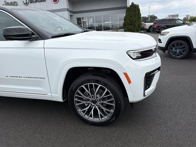 2027 Jeep Grand Cherokee Summit