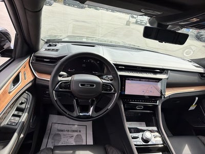 2027 Jeep Grand Cherokee Summit