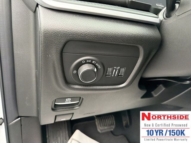 2025 Jeep Grand Cherokee L GRAND CHEROKEE L LAREDO 4X4