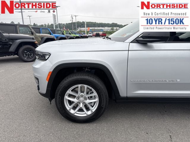 2025 Jeep Grand Cherokee L GRAND CHEROKEE L LAREDO 4X4