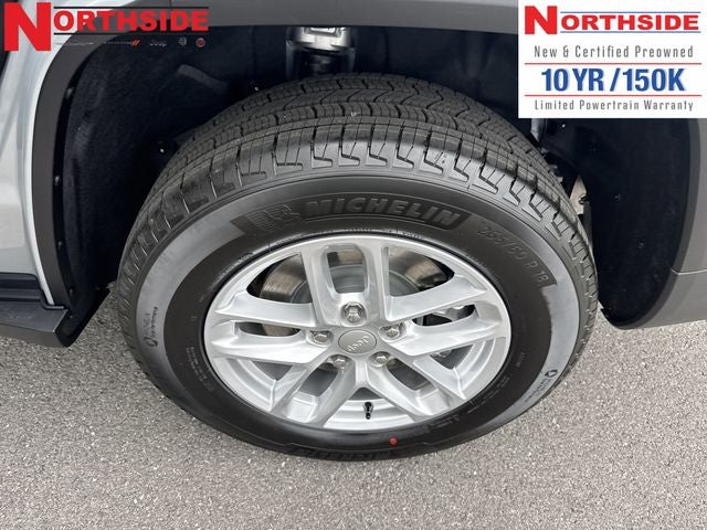 2025 Jeep Grand Cherokee L GRAND CHEROKEE L LAREDO 4X4