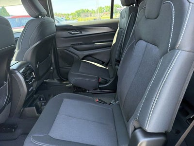 2026 Jeep Grand Cherokee L Laredo