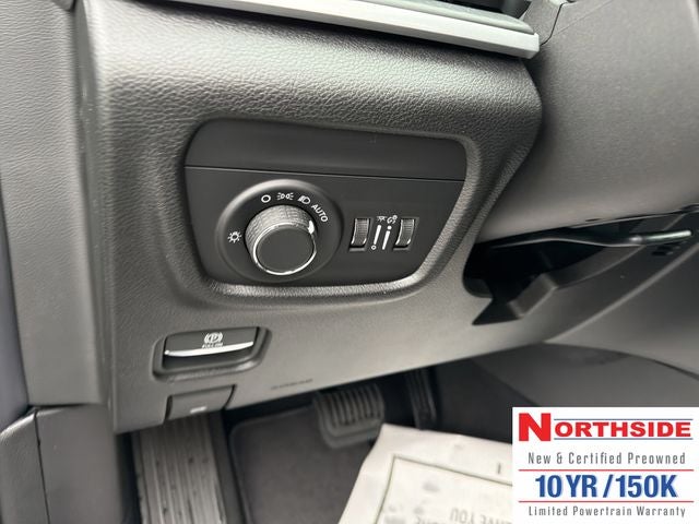 2025 Jeep Grand Cherokee L GRAND CHEROKEE L LAREDO 4X4