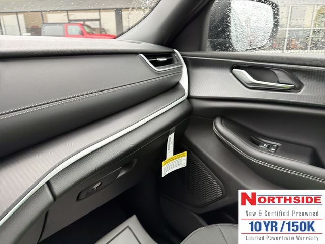 2025 Jeep Grand Cherokee L GRAND CHEROKEE L LAREDO 4X4