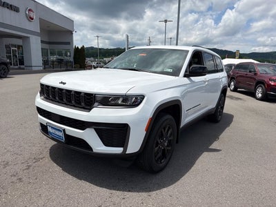 2026 Jeep Grand Cherokee L Laredo Altitude