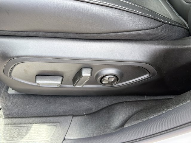 2026 Jeep Grand Cherokee L Laredo Altitude