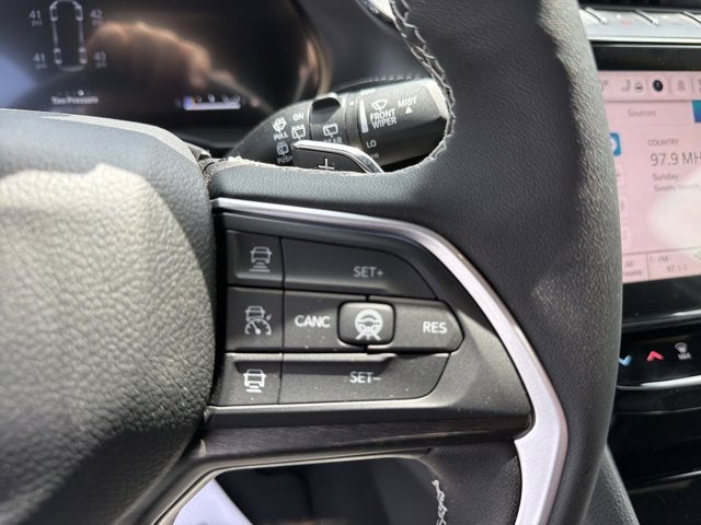 2026 Jeep Grand Cherokee L Laredo Altitude