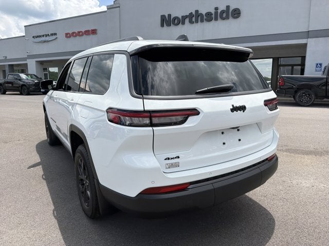 2026 Jeep Grand Cherokee L Laredo Altitude