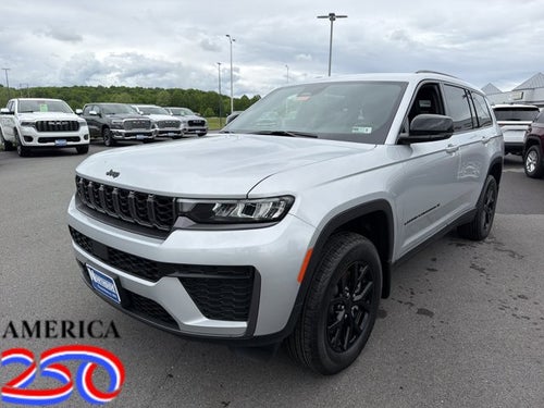 2026 Jeep Grand Cherokee L Laredo Altitude