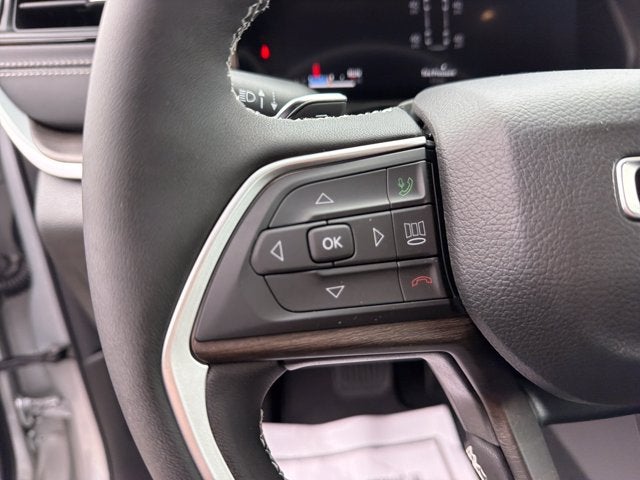 2026 Jeep Grand Cherokee L Laredo Altitude