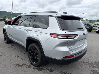 2026 Jeep Grand Cherokee L Laredo Altitude
