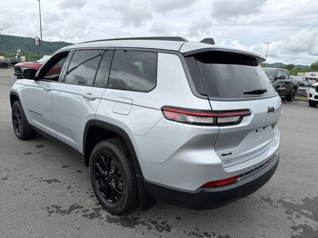 2026 Jeep Grand Cherokee L Laredo Altitude