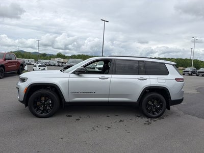 2026 Jeep Grand Cherokee L Laredo Altitude