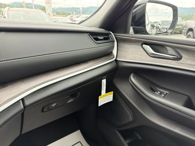 2027 Jeep Grand Cherokee L Limited