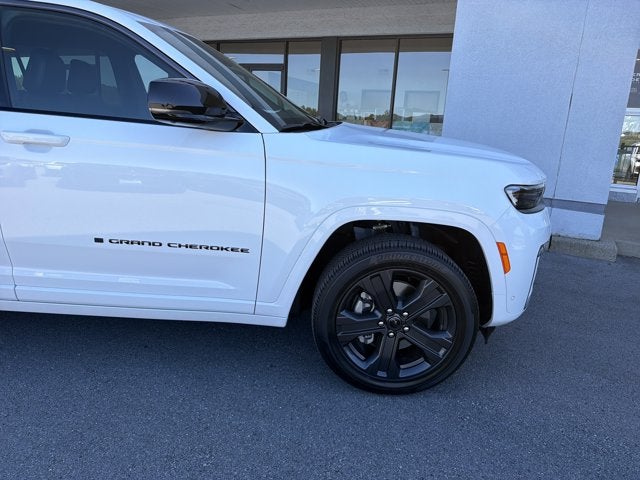2027 Jeep Grand Cherokee L Limited Reserve