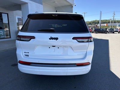 2027 Jeep Grand Cherokee L Limited Reserve