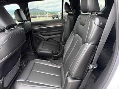 2027 Jeep Grand Cherokee L Limited