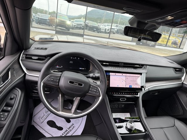 2027 Jeep Grand Cherokee L Limited