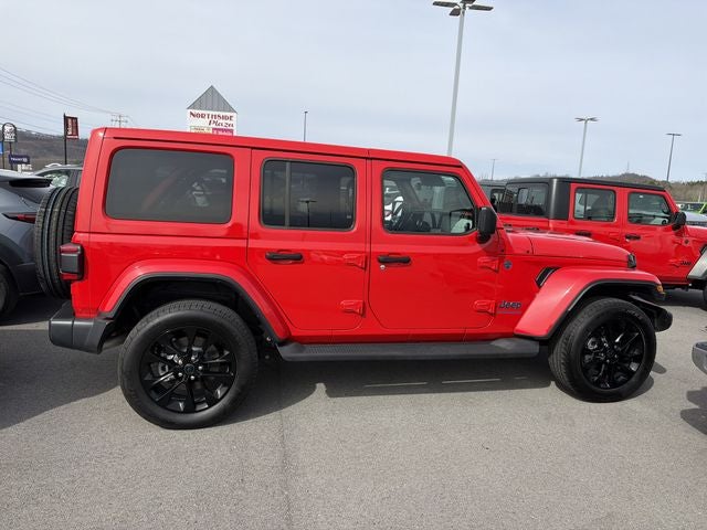 2025 Jeep Wrangler Sahara 4xe
