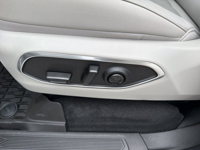 2026 Jeep Grand Wagoneer L Limited Reserve