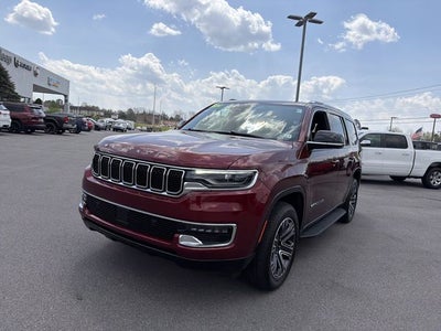2024 Jeep Wagoneer Base