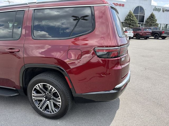 2024 Jeep Wagoneer Base