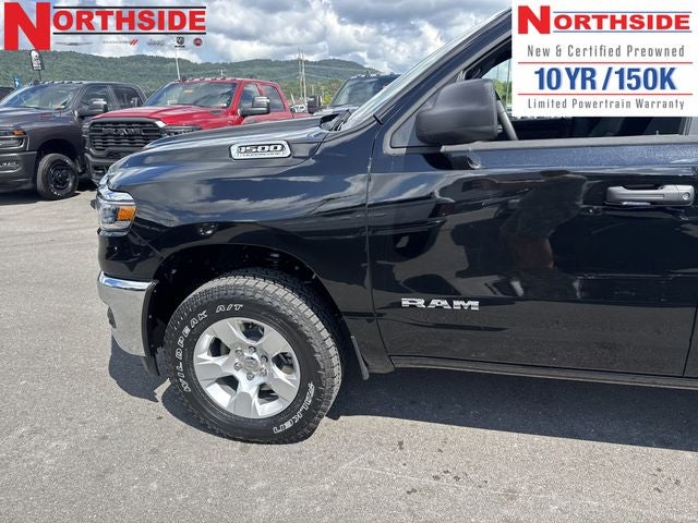 2026 RAM 1500 RAM 1500 TRADESMAN CREW CAB 4X4 5'7' BOX