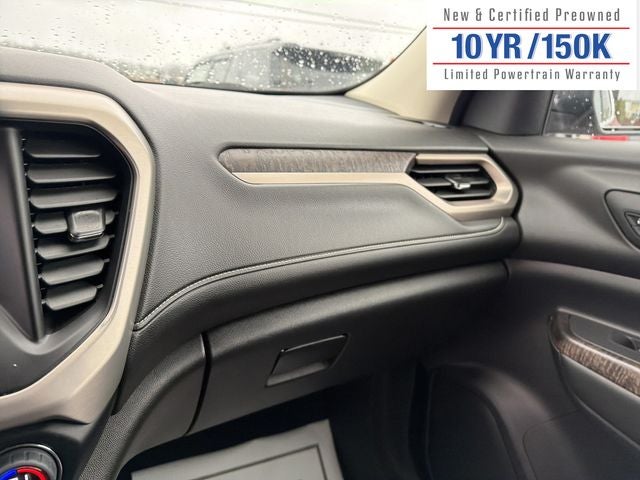 2023 GMC Acadia AWD Denali