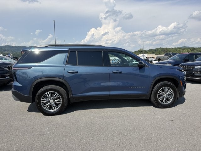 2026 Chevrolet Traverse AWD LT