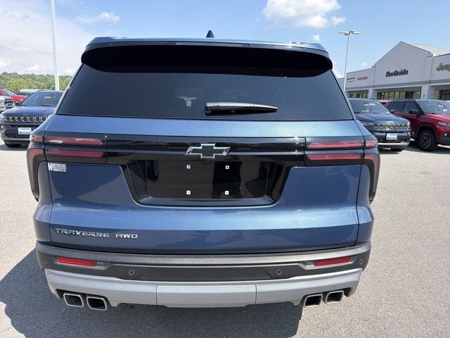 2026 Chevrolet Traverse AWD LT