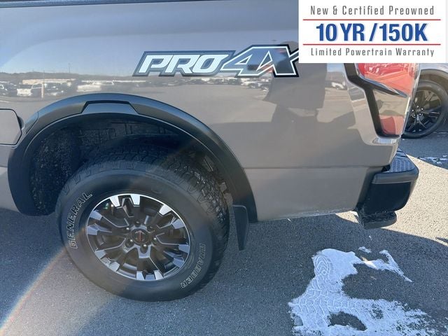 2020 Nissan Titan Crew Cab PRO-4X 4x4
