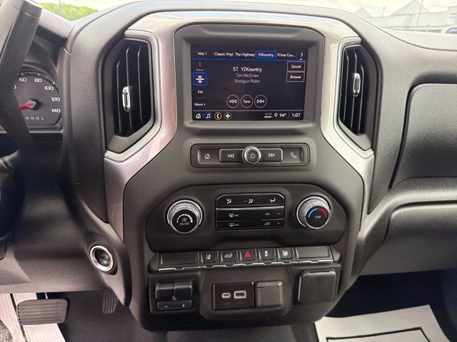 2025 Chevrolet Silverado 2500HD Custom