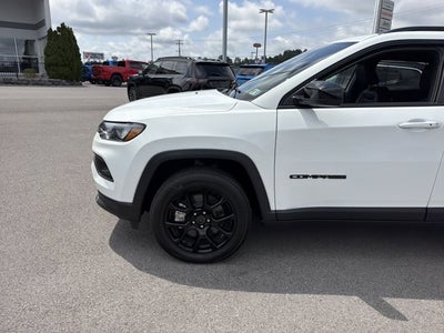 2026 Jeep Compass Latitude Altitude