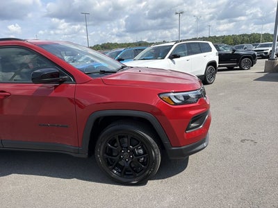 2026 Jeep Compass Latitude Altitude