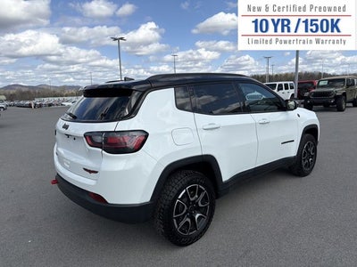 2025 Jeep Compass Trailhawk