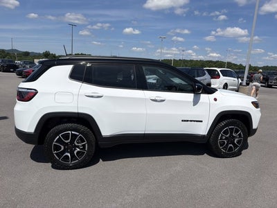 2026 Jeep Compass Trailhawk