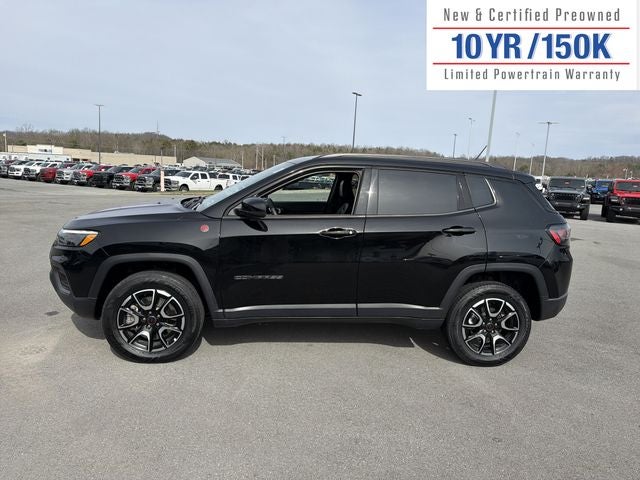 2025 Jeep Compass Trailhawk