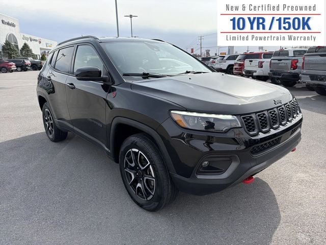2025 Jeep Compass Trailhawk