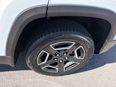 2026 Jeep Cherokee Laredo
