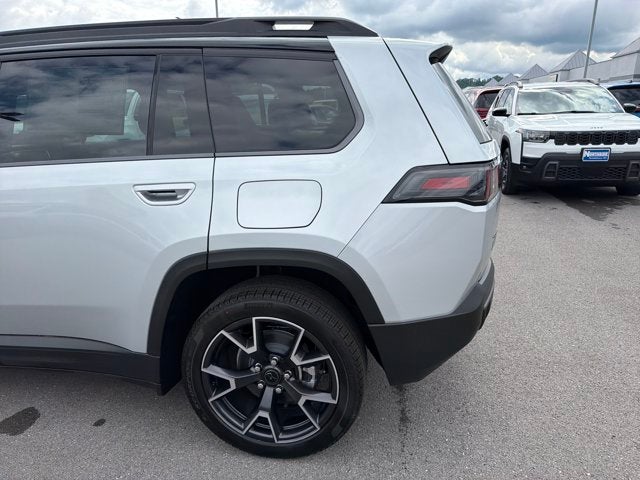 2026 Jeep Cherokee Overland