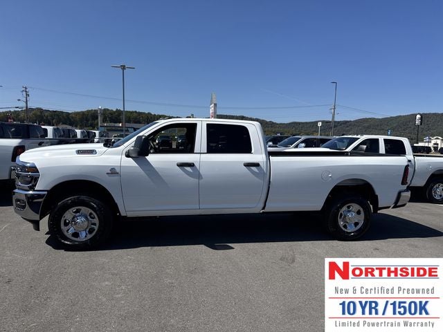 2026 RAM 3500 RAM 3500 TRADESMAN CREW CAB 4X4 8' BOX