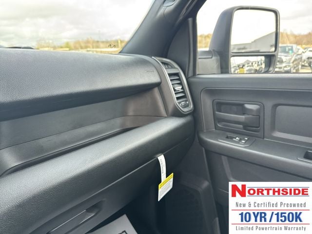 2026 RAM 2500 RAM 2500 TRADESMAN CREW CAB 4X4 6'4' BOX