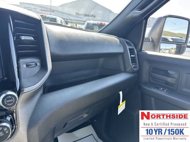 2026 RAM 2500 RAM 2500 TRADESMAN CREW CAB 4X4 6'4' BOX