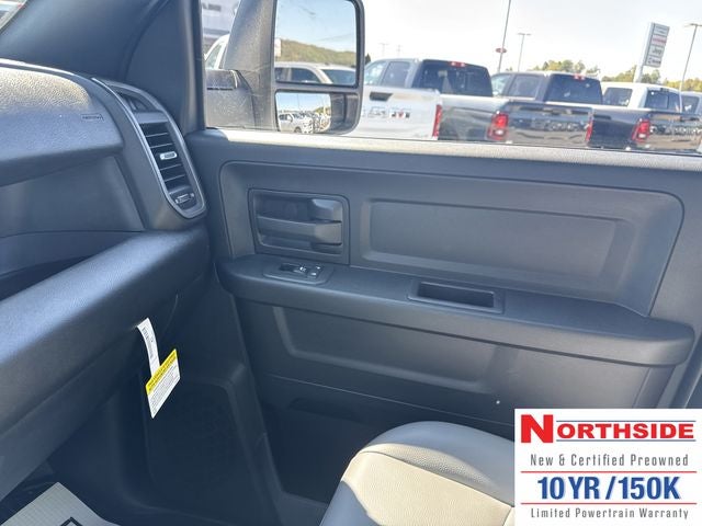 2026 RAM 2500 RAM 2500 TRADESMAN CREW CAB 4X4 6'4' BOX