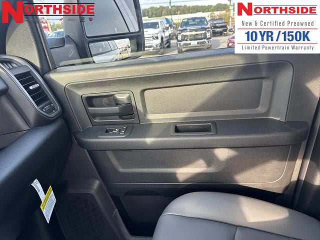 2026 RAM 2500 RAM 2500 TRADESMAN CREW CAB 4X4 6'4' BOX