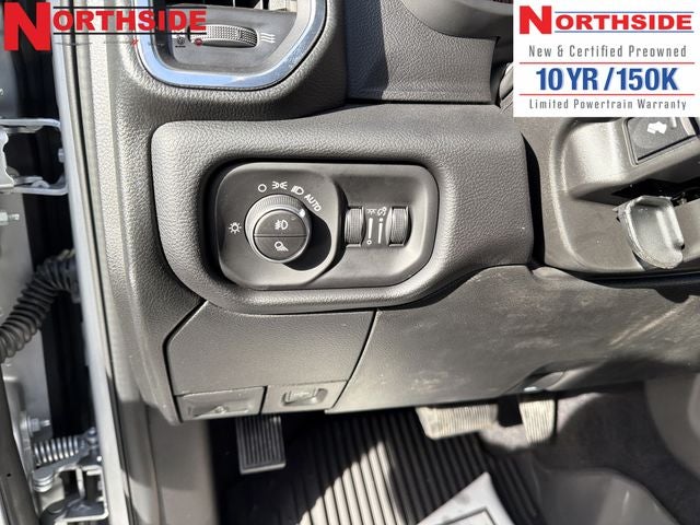 2026 RAM 3500 RAM 3500 LARAMIE CREW CAB 4X4 8' BOX