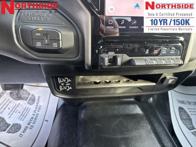 2026 RAM 2500 RAM 2500 TRADESMAN CREW CAB 4X4 6'4' BOX