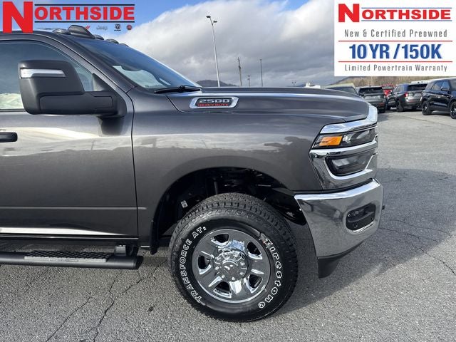 2026 RAM 2500 RAM 2500 TRADESMAN CREW CAB 4X4 6'4' BOX